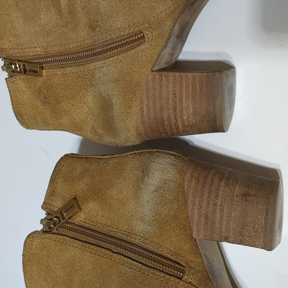 Tory Burch Suede Ankle Booties size 6.5 - Picture 5 of 12